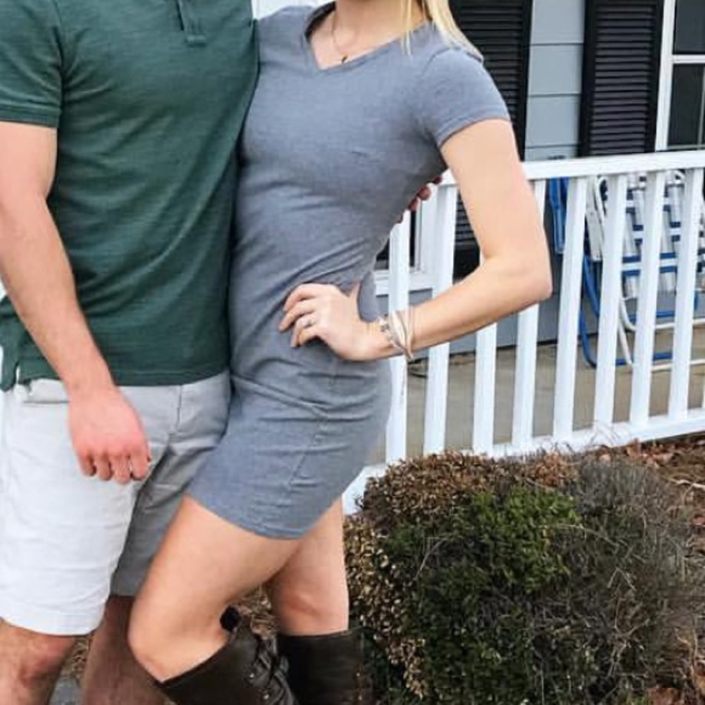 Grey cotton body con dress! So cute and comfy